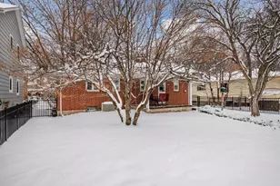 4148 Chowen Ave S, Minneapolis, MN 55410 - Photo 25