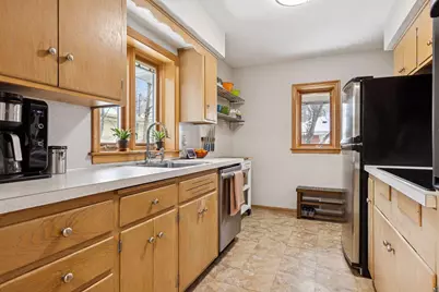 4148 Chowen Avenue S, Minneapolis, MN 55410 - Photo 7