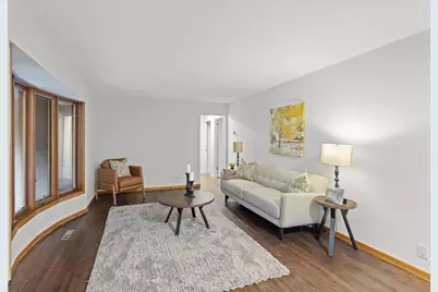 7048 Kentucky Avenue N, Brooklyn Park, MN 55428 - Photo 5