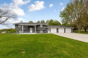 14159 Summit Ln, Waseca, MN 56093 - Photo 7