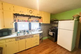 819 11th St, Worthington, MN 56187 - Photo 7