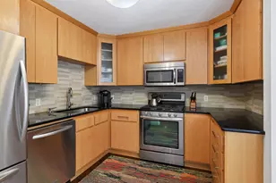 30 Greenway Gables, Minneapolis, MN 55403 - Photo 17