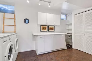 30 Greenway Gables, Minneapolis, MN 55403 - Photo 29