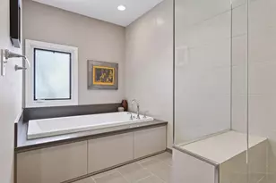 30 Greenway Gables, Minneapolis, MN 55403 - Photo 23