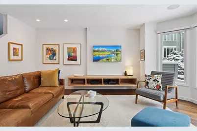 30 Greenway Gables, Minneapolis, MN 55403 - Photo 7