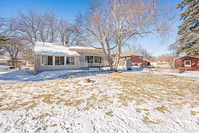 206 N 3rd Avenue E, Truman, MN 56088 - Photo 9