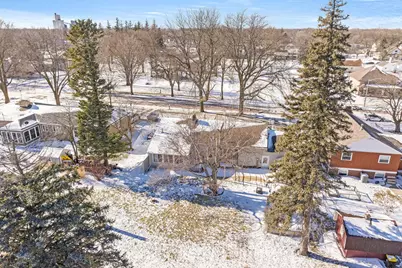 206 N 3rd Avenue E, Truman, MN 56088 - Photo 7