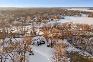 3141 Fairchild Ave, Wayzata, MN 55391 - Photo 15