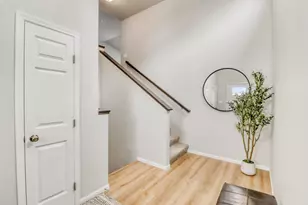 3646 Chinook Dr S, Fargo, ND 58104 - Photo 5