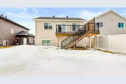 3646 Chinook Drive S, Fargo, ND 58104 - Photo 3