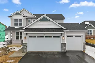 558 Waterford Pl, Waconia, MN 55387 - Photo 1