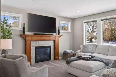 4292 Parkview Lane, Anoka, MN 55303 - Photo 9