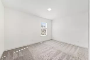 180 HUNTINGTON DR, Waconia, MN 55387 - Photo 13