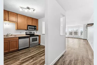 720 3rd Avenue NE #319, Minneapolis, MN 55413 - Photo 9