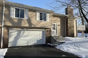 4670 Ridge Cliff Dr, Eagan, MN 55122 - Photo 17