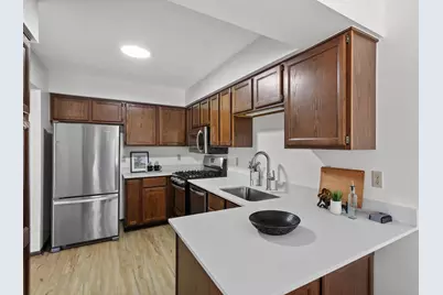 4670 Ridge Cliff Drive, Eagan, MN 55122 - Photo 5