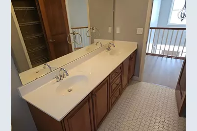 10772 Hawthorn Trail, Woodbury, MN 55129 - Photo 37