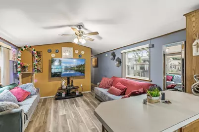 2401 Bison Dr, Maplewood, MN 55119 - Photo 13