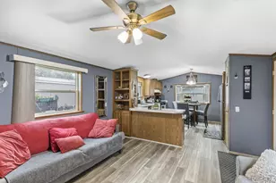 2401 Bison Dr, Maplewood, MN 55119 - Photo 11