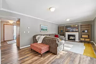 10069 Harriet Ave S, Bloomington, MN 55420 - Photo 9