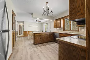 521 McDevitt St, Shakopee, MN 55379 - Photo 15