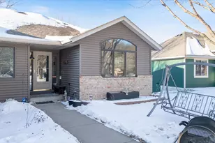 2300 Pepperridge Ln, Northfield, MN 55057 - Photo 5