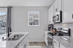 2315 McKenney Way, North Saint Paul, MN 55109 - Photo 11