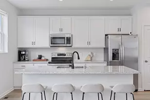 2315 McKenney Way, North Saint Paul, MN 55109 - Photo 9