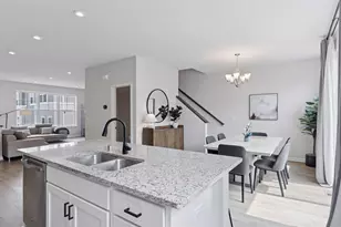 2315 McKenney Way, North Saint Paul, MN 55109 - Photo 13