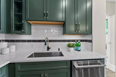 2320 Humboldt Avenue S, Minneapolis, MN 55405 - Photo 41