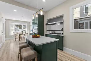 2320 Humboldt Ave S, Minneapolis, MN 55405 - Photo 41