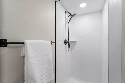 2320 Humboldt Avenue S, Minneapolis, MN 55405 - Photo 95