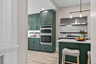 2320 Humboldt Ave S, Minneapolis, MN 55405 - Photo 31