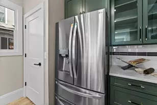 2320 Humboldt Ave S, Minneapolis, MN 55405 - Photo 39