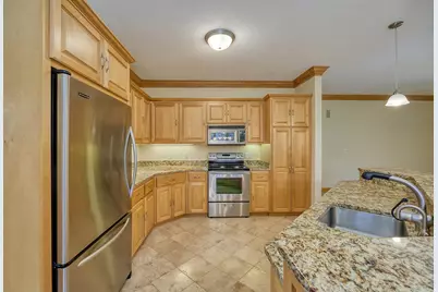 18426 Magenta Bay, Eden Prairie, MN 55347 - Photo 7