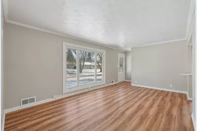 761 Bartelmy Lane N, Maplewood, MN 55119 - Photo 13