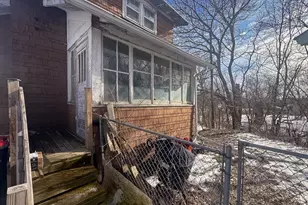 209 Walnut St, Marshall, MN 56258 - Photo 3