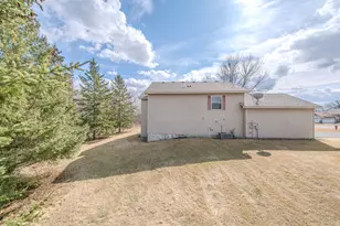 1002 Pleasant View Ct NW, Isanti, MN 55040 - Photo 49