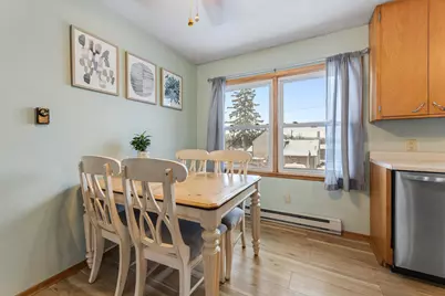 829 S Hill Street, Fountain City, WI 54629 - Photo 9