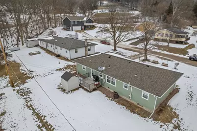 829 S Hill Street, Fountain City, WI 54629 - Photo 23