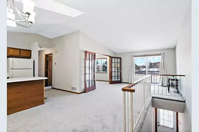 1053 Pond View Court, Vadnais Heights, MN 55127 - Photo 3