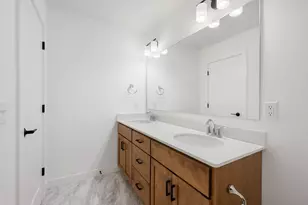 6301 Red Cedar Dr, Chaska, MN 55318 - Photo 27