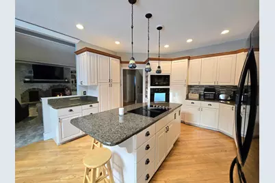 2237 Chelmsford Lane, Saint Cloud, MN 56301 - Photo 7