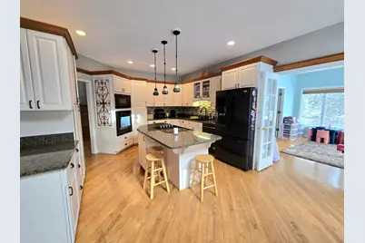 2237 Chelmsford Lane, Saint Cloud, MN 56301 - Photo 5