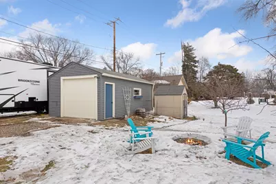 200 E 2nd Street, Waconia, MN 55387 - Photo 37