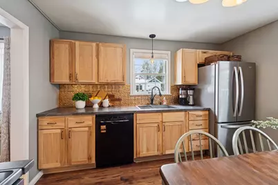 200 E 2nd Street, Waconia, MN 55387 - Photo 13