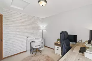 4811 Education Dr N, Hugo, MN 55038 - Photo 27