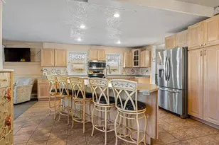 710 W Oakland Ave, Austin, MN 55912 - Photo 11