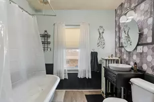 710 W Oakland Ave, Austin, MN 55912 - Photo 35