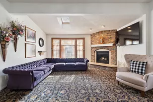 710 W Oakland Ave, Austin, MN 55912 - Photo 17